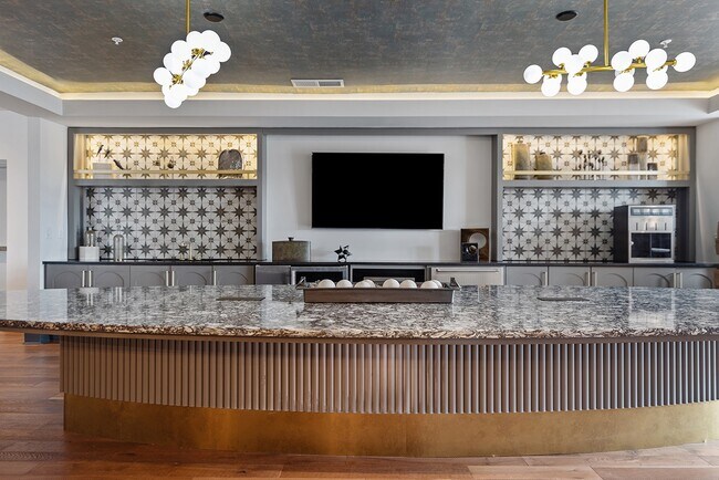 Cocina para eventos para residentes con cafetería y bar de vinos de autoservicio - The Union Apartments