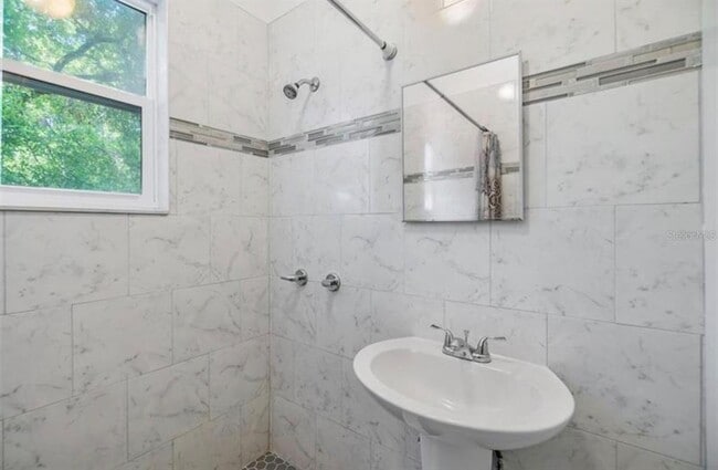 Building Photo - 2914 N 10th St