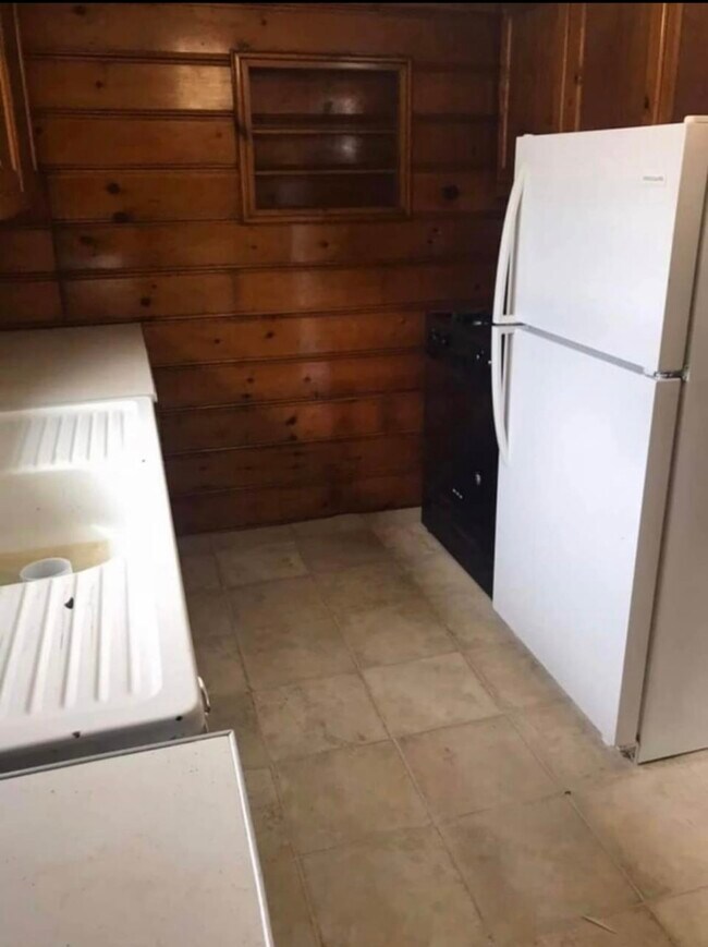 Foto del edificio - 108 S 2nd Ave