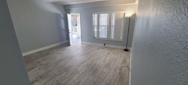 Building Photo - 9248 Collins Ave