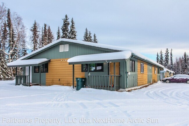 Building Photo - 535 Ouida Way