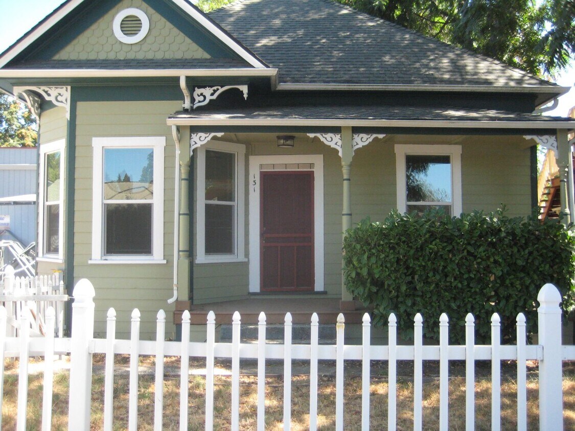 Foto principal - Adorable downtown Grass Valley Bungalow