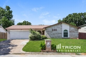 Building Photo - 5407 Marshfield Ct