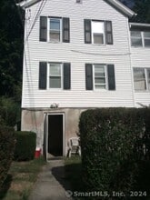 Building Photo - 115 Hawthorne Ave