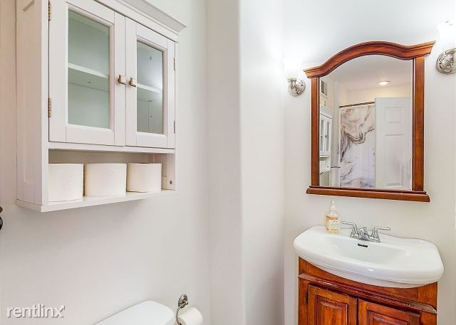 Building Photo - 2 br, 2 bath House - 1233 William Street