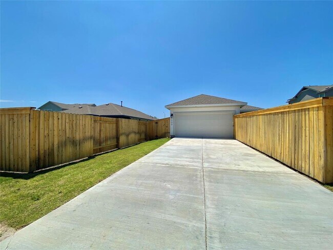 Foto del edificio - 1509 Longhorn Ranch Dr
