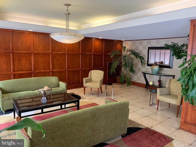 Foto del edificio - 922 24th St NW