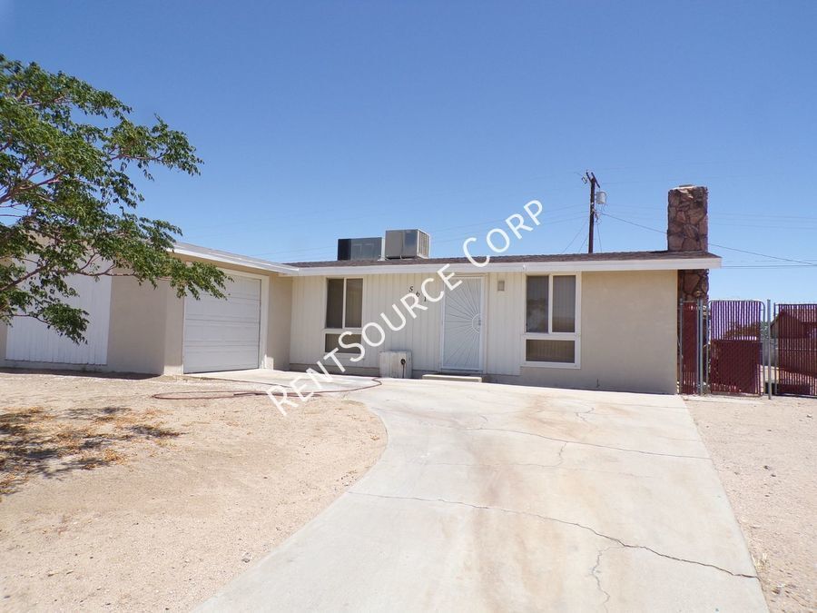 3 Bedroom, 2 Bath Home for Rent in Barstow House for Rent in Barstow, CA