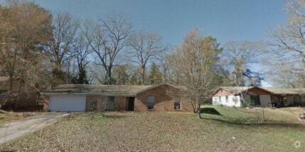 Building Photo - 211 Brookview Ln
