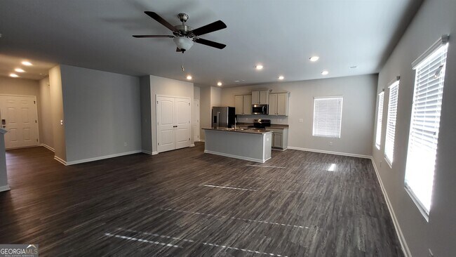 Building Photo - 2306 Jessica Way