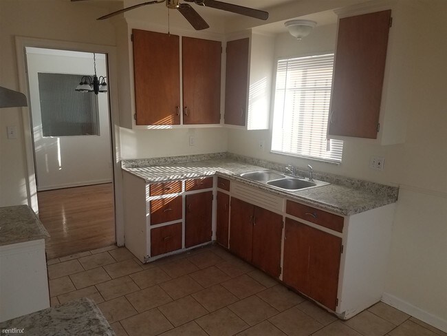 Foto del edificio - 3 br, 2 bath House - 18801 Saint Aubin St