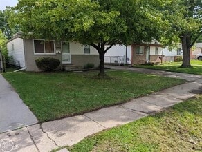 Building Photo - 20473 Vermander Ave