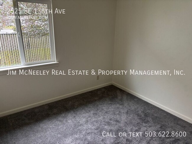 Building Photo - 2525 SE 138th Ave