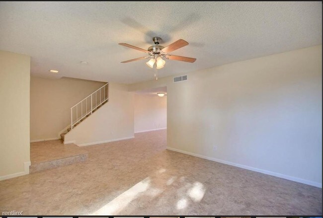 Building Photo - 8344 E Chaparral Rd