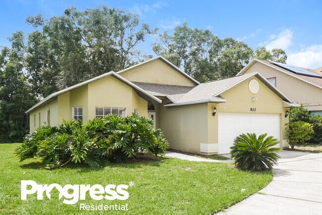 Building Photo - 820 Charingstone Ct