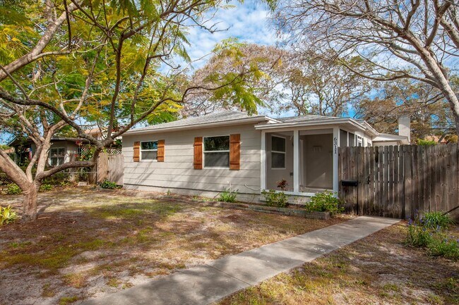 Foto del edificio - 6311 2nd Ave S