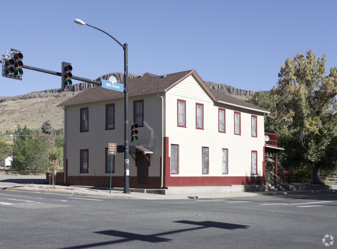 Primary Photo - 510 10th St