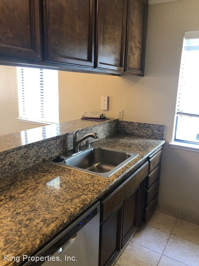 Foto del edificio - 3 br, 1 bath House - 3339 Chesapeake Bay