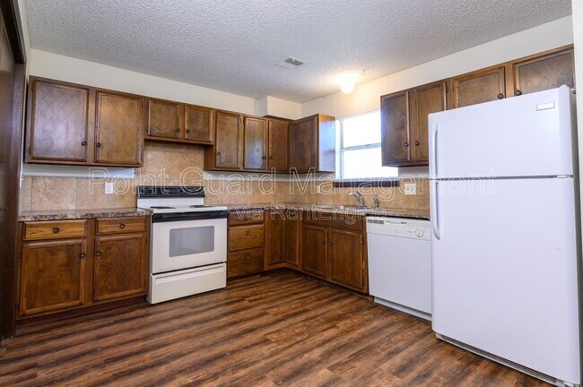 Foto del edificio - 1826 S Laura St