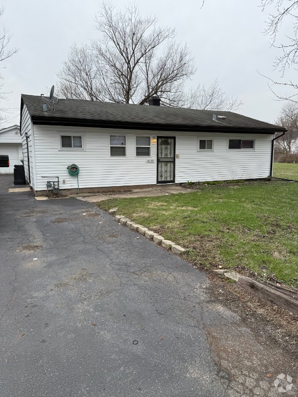 Building Photo - 16130 St Louis Ave