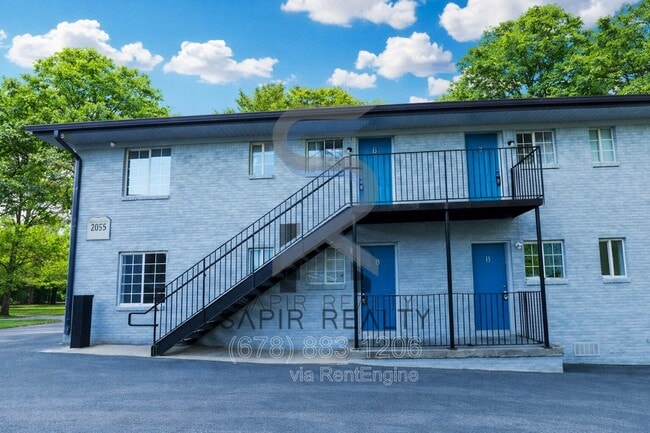 Foto del edificio - 2055 Alison Ct SW