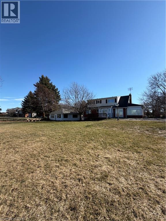 Photo du bâtiment - 805 Ridge Rd