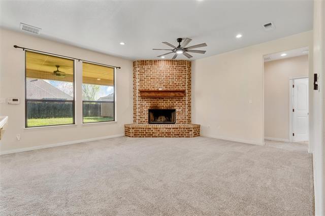 Foto del edificio - 2833 Willow Ridge Cir