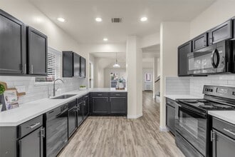 Building Photo - 3807 Springcrest Ln