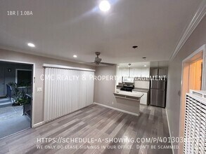 Building Photo - 271 Kennebec Ave