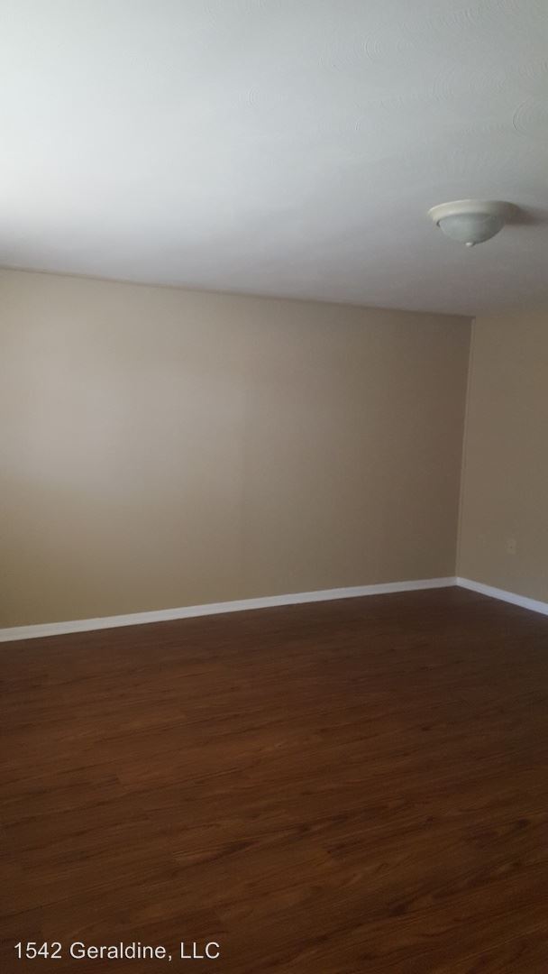 Foto del edificio - 1542 Geraldine St