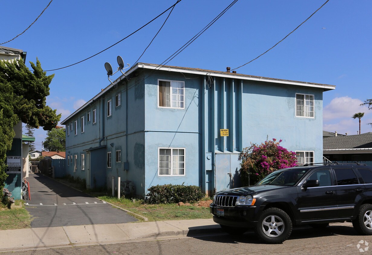 Building Photo - 173 Glover Ave