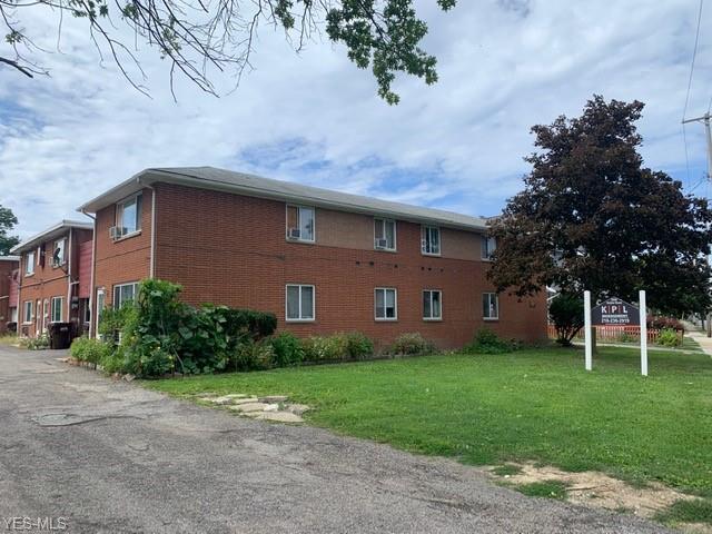 Primary Photo - 2868 Noble Rd