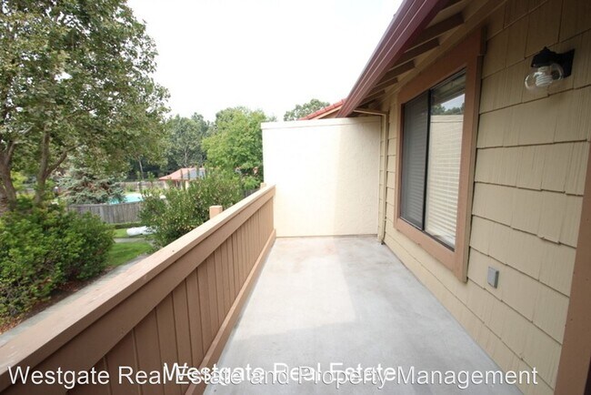 Building Photo - 1 br, 1 bath House - 215 Park Place Drive