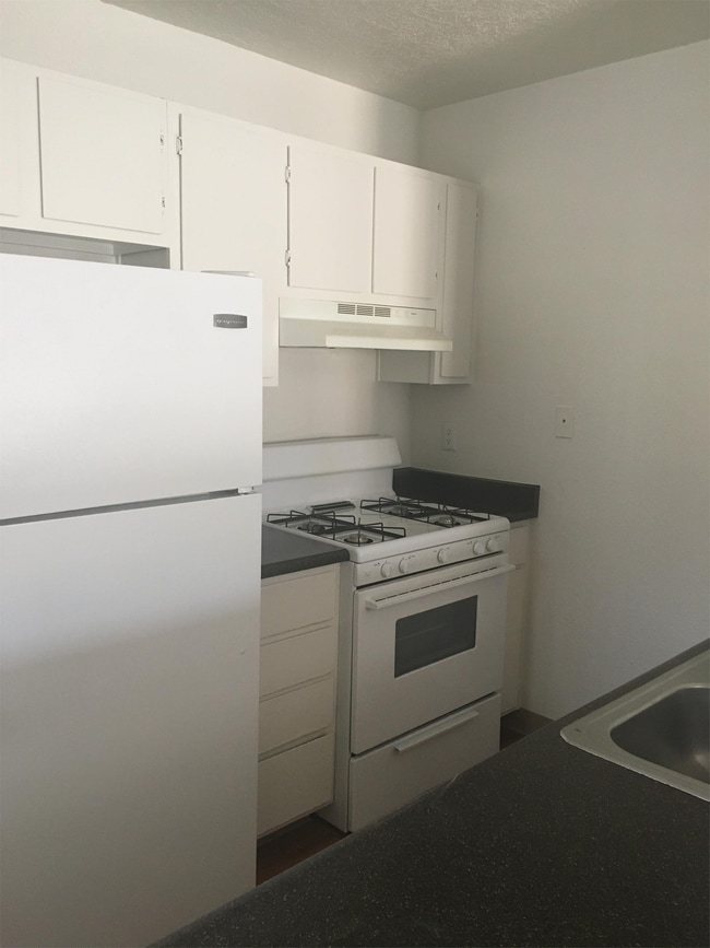 Building Photo - 13324 Mountain Rd NE