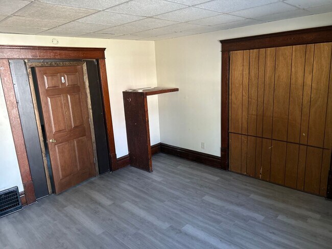 Foto del edificio - 485 Allyn St