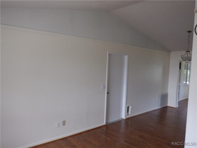 Foto del edificio - 3790 N Honeylocust Dr