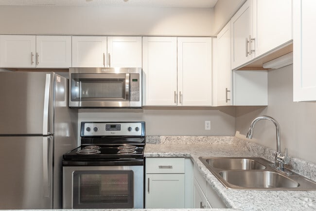 1BR Oxford - Kitchen - Windsor Square by Broadmoor