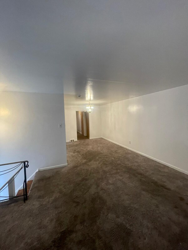 Foto del edificio - 2333 Benson St