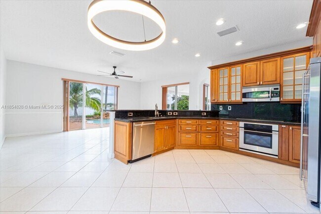 Building Photo - 2340 NW 186th Ave