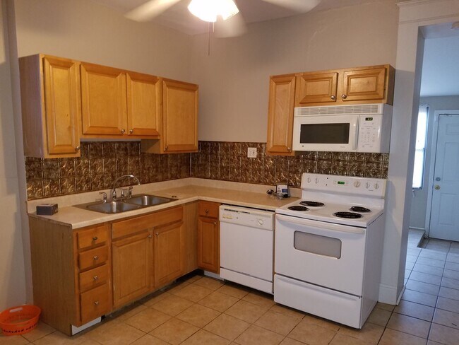 Foto del edificio - Two Bed/1Bath House