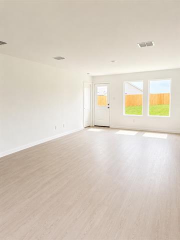Foto del edificio - 427 Bower Dr