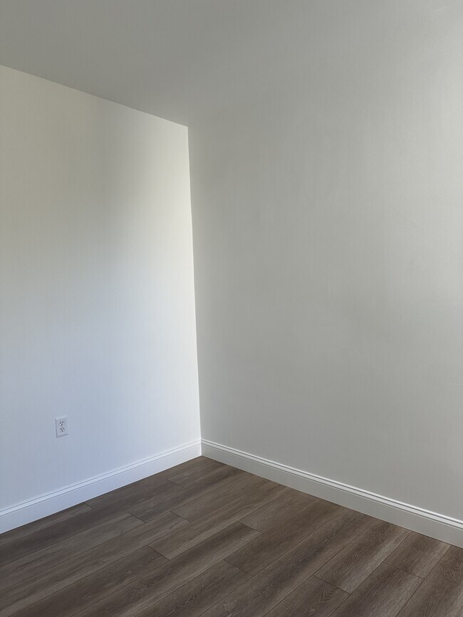 Foto del edificio - 2420 N Reese St