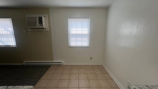 Building Photo - Fisherman's Landing