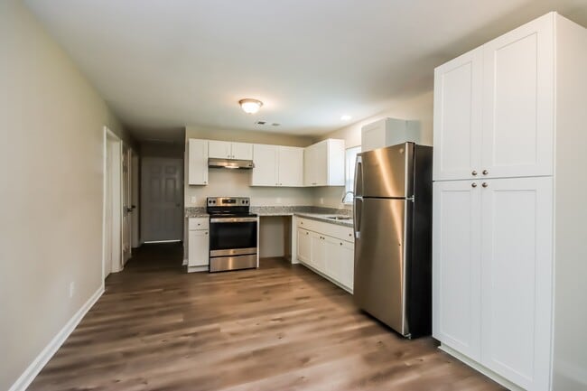 Building Photo - 24118 Grey Fox Dr