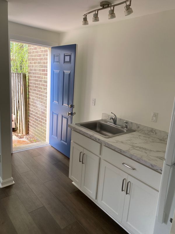 Foto del edificio - 13223 Black Walnut Ct