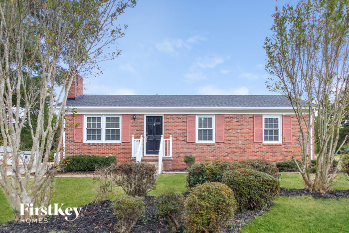 Primary Photo - 4305 Sunnyside Dr