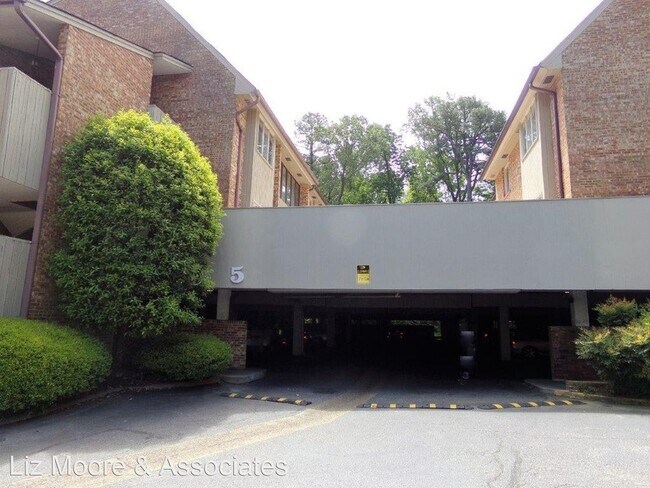 Building Photo - 2 br, 2 bath House - 376 Merrimac Trail, U...