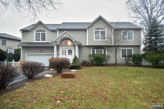 Primary Photo - 96 Nichols Dr