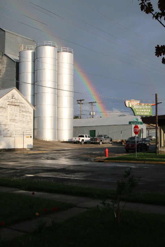 Foto del edificio - 549 E Mendenhall St