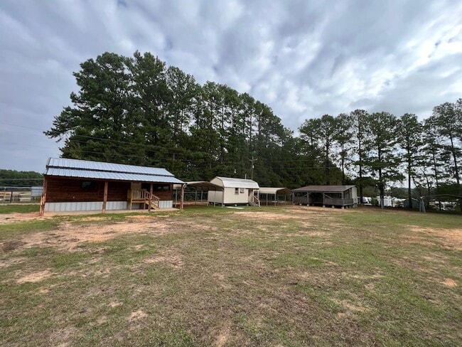 Building Photo - 2684 Joy Ln
